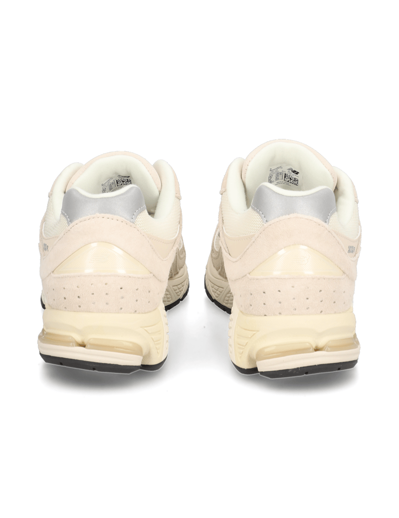 New-Balance-M2002-grau