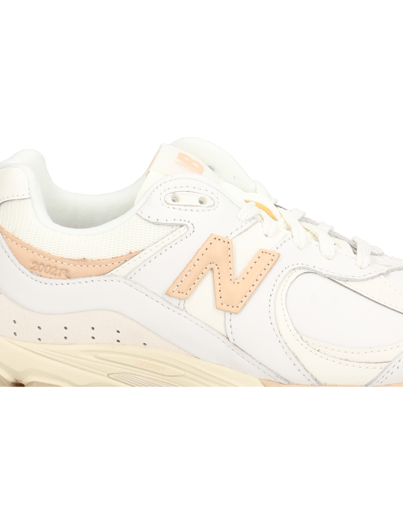 New-Balance-2002R-siva