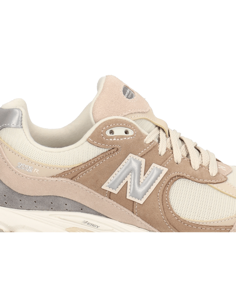 New-Balance-2002R-grau