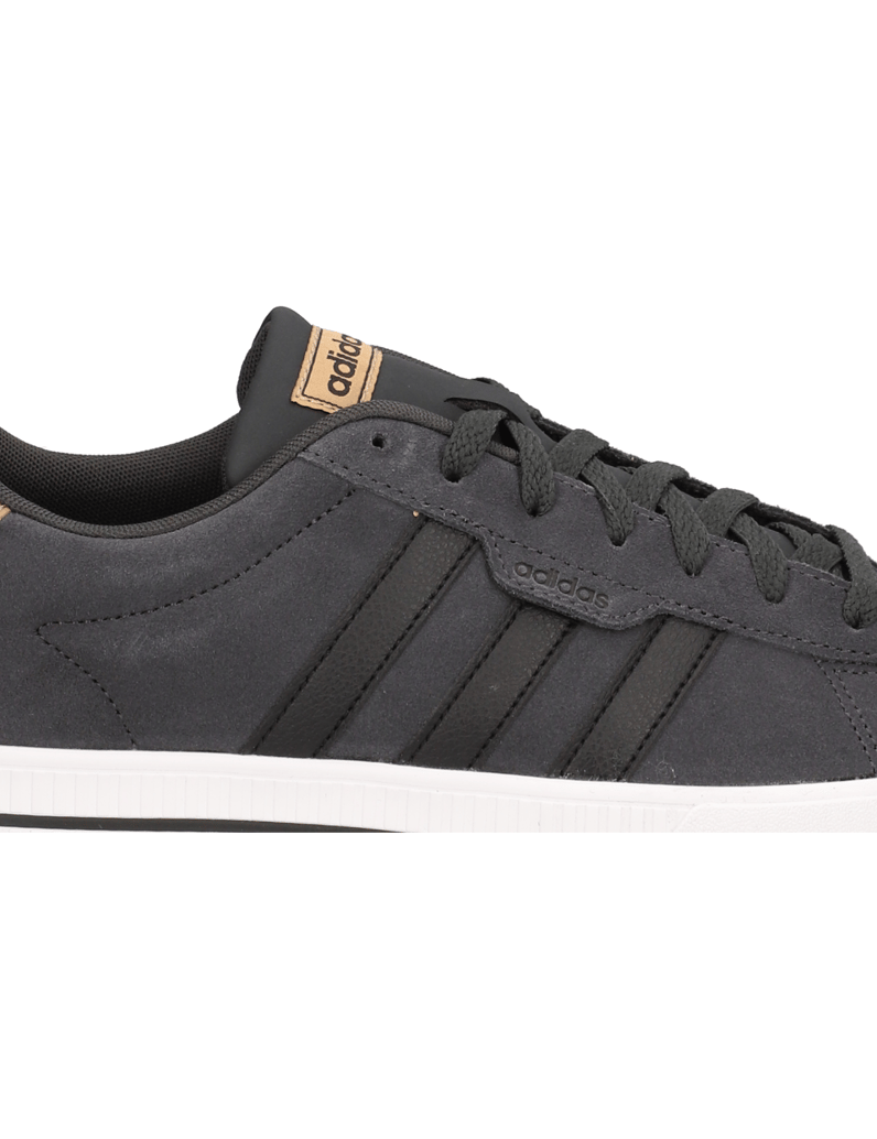 Adidas-DAILY-3.0