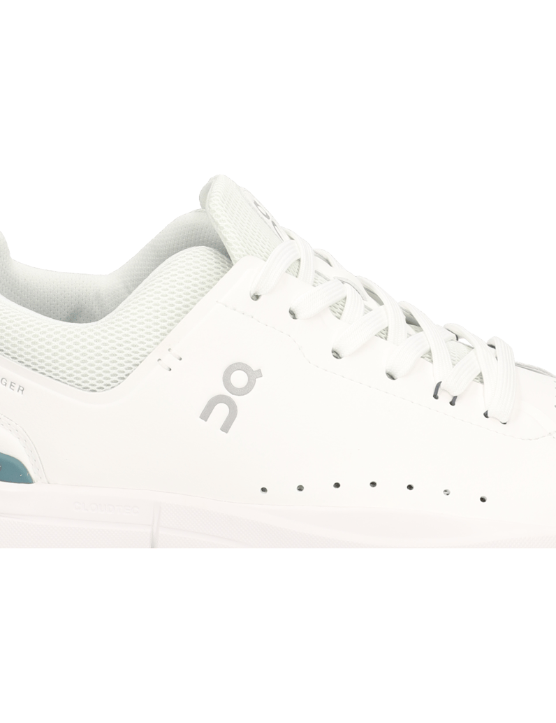 On-The-Roger-Advantage-črna