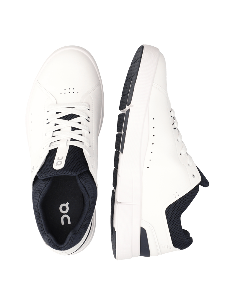 On-The-Roger-Advantage-schwarz