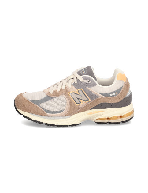 

New Balance M2002