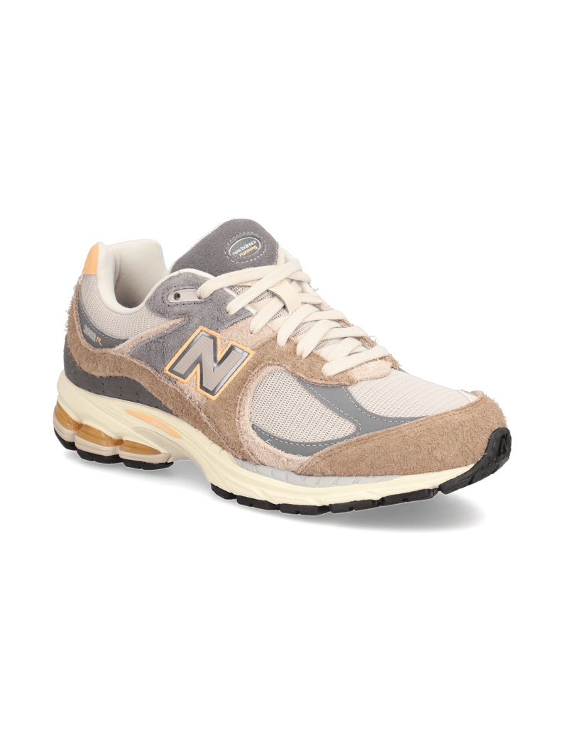 New-Balance-M2002