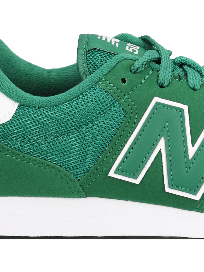 New-Balance-GM500-blau