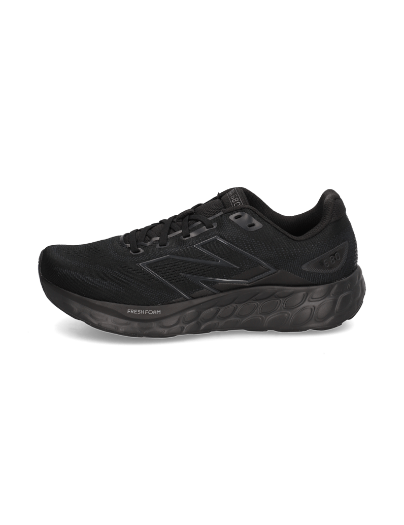 New-Balance-M680-schwarz