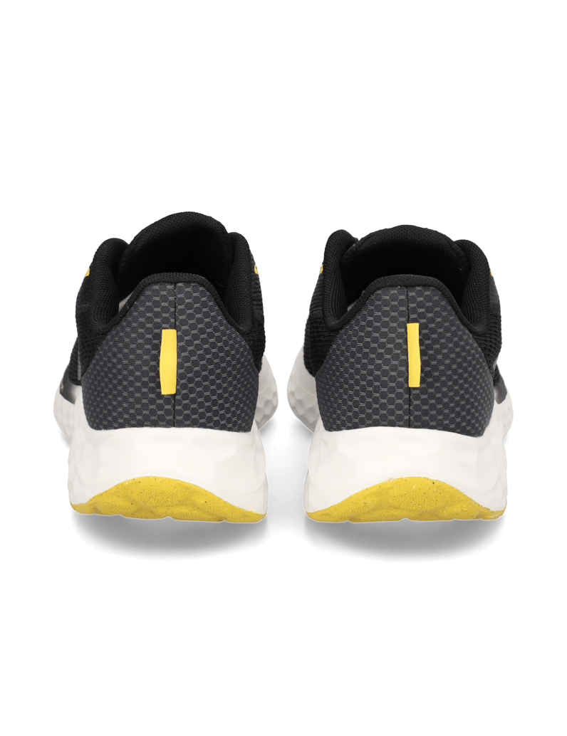 New-Balance-MARISY-schwarz