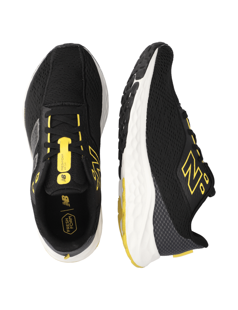 New-Balance-MARISY-schwarz