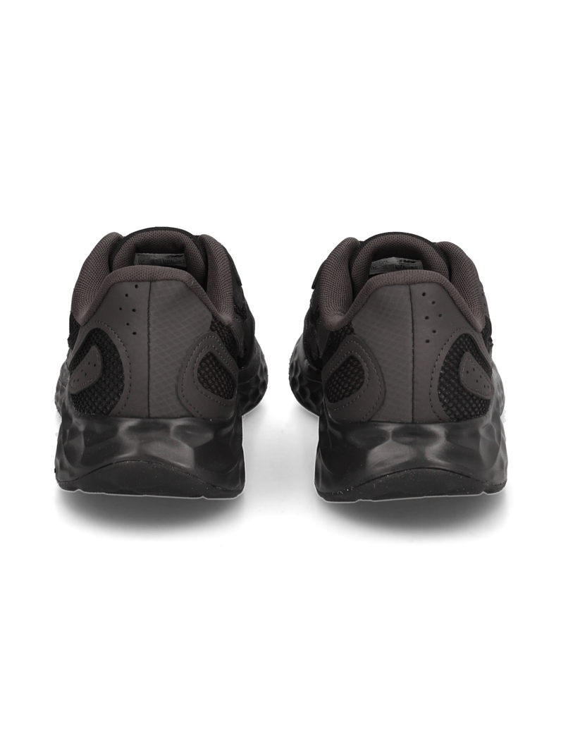 New-Balance-FRESH-FOAM-ARISHI-V4-schwarz