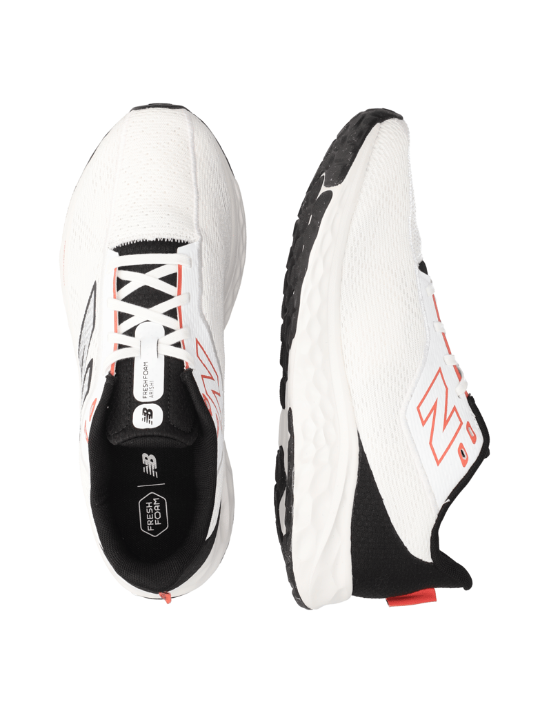 New-Balance-MARISY-schwarz