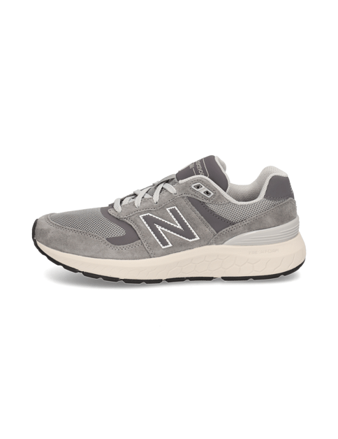 

New Balance tenisky