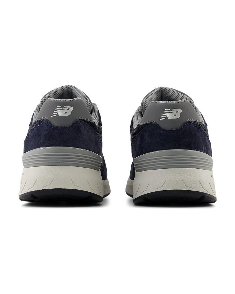 New-Balance-RUNNING-SCHUHE-MW880CB6-WALKING-880-V6-grau