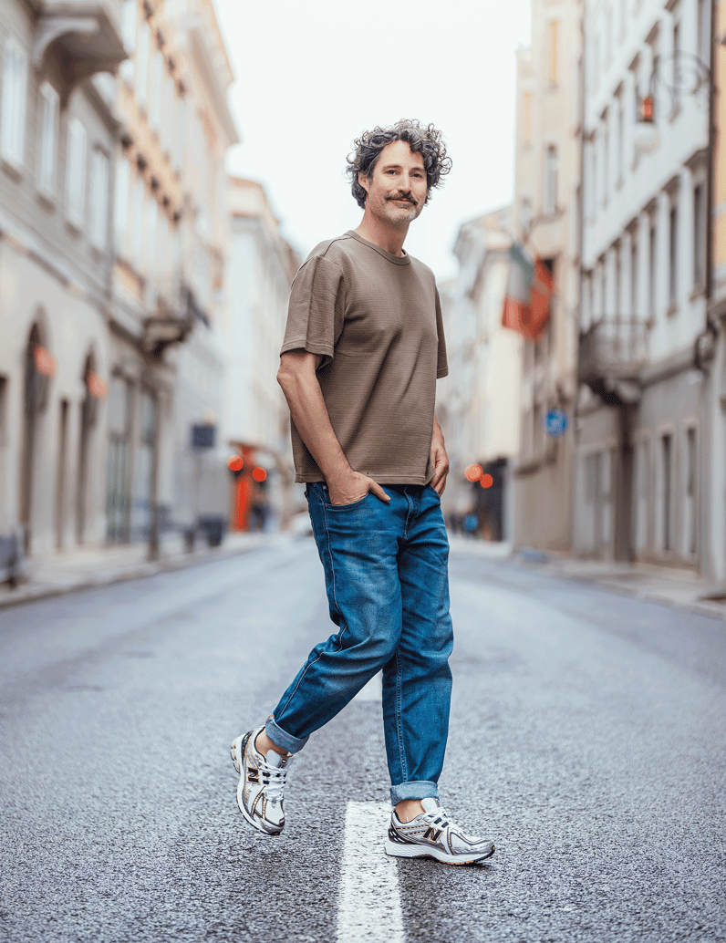 New-Balance-M1906-bela