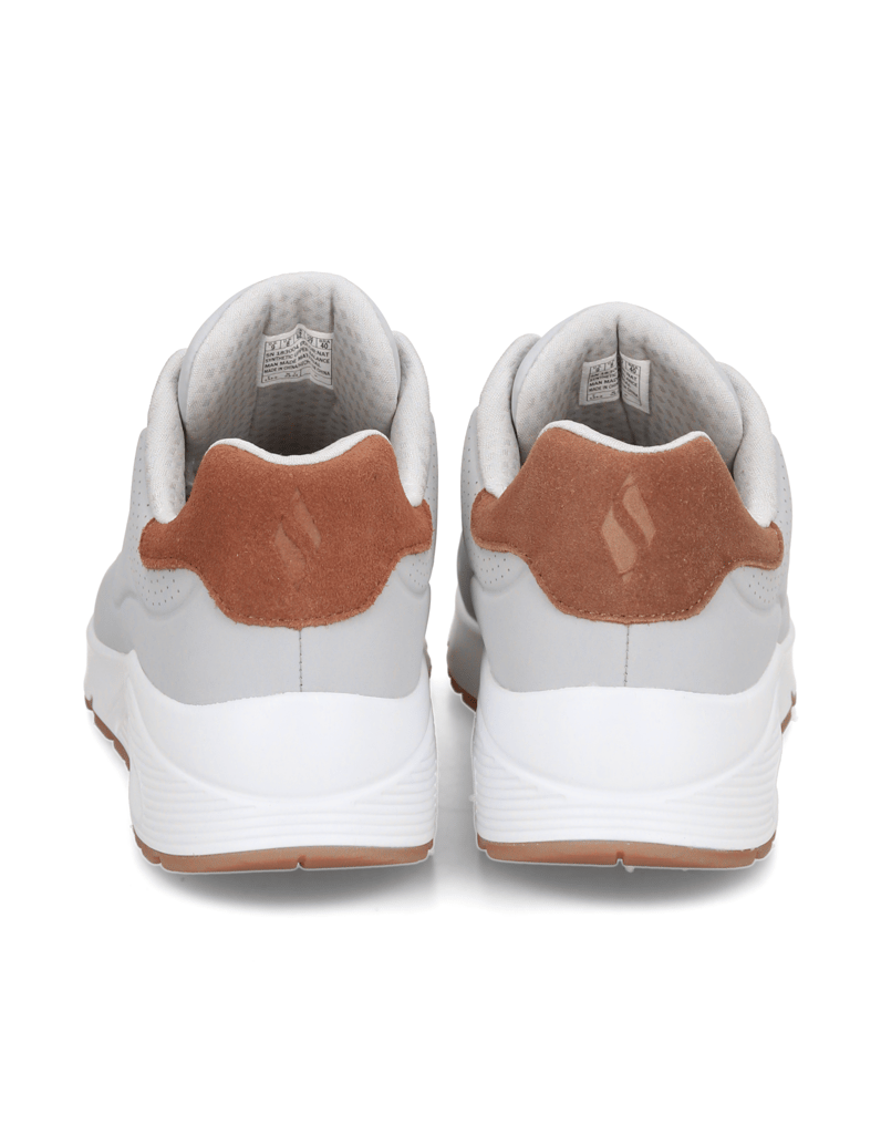 Skechers-UNO---SUITED-ON-AIR-béžová