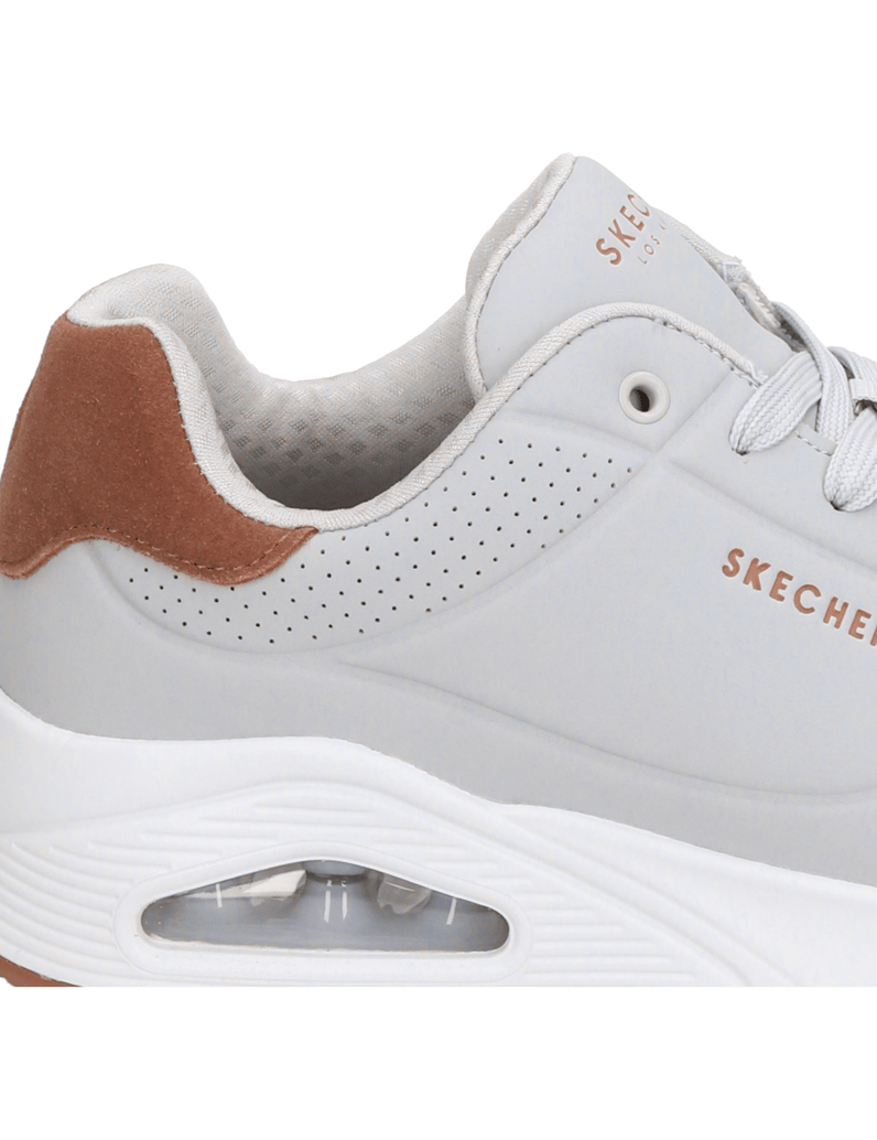 Skechers-UNO---SUITED-ON-AIR-béžová