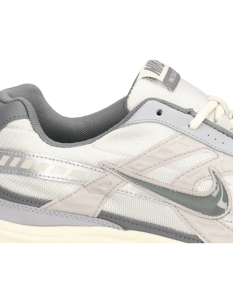 Nike-INITIATOR-šedá