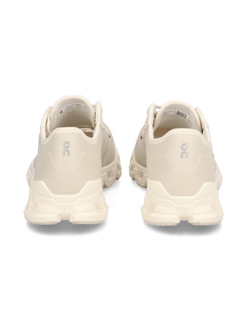 On-CLOUD-X-4-AD-čierna