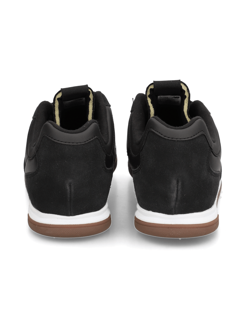 New-Balance-URC42-černá