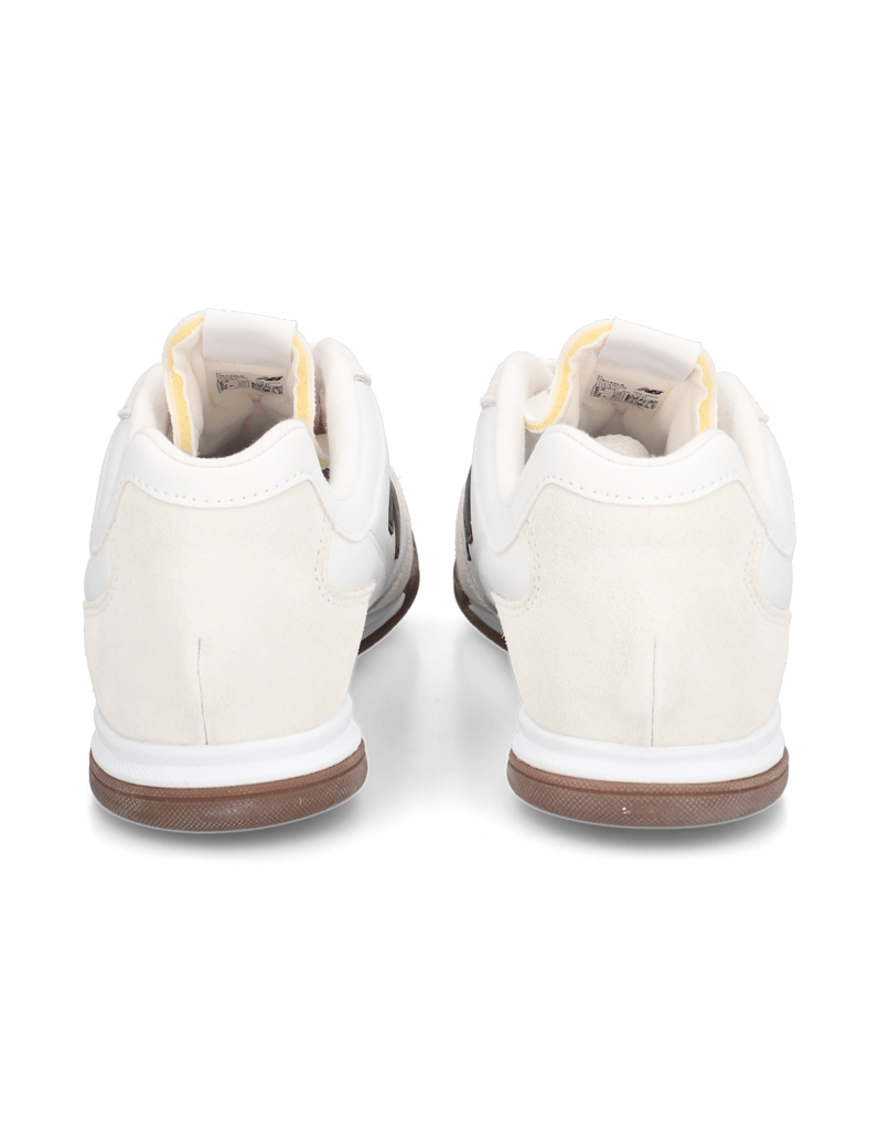 New-Balance-URC42-černá