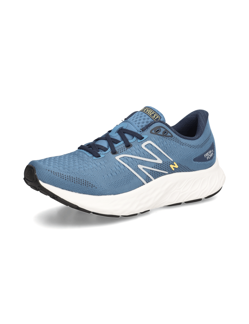 New-Balance-MEVO-schwarz