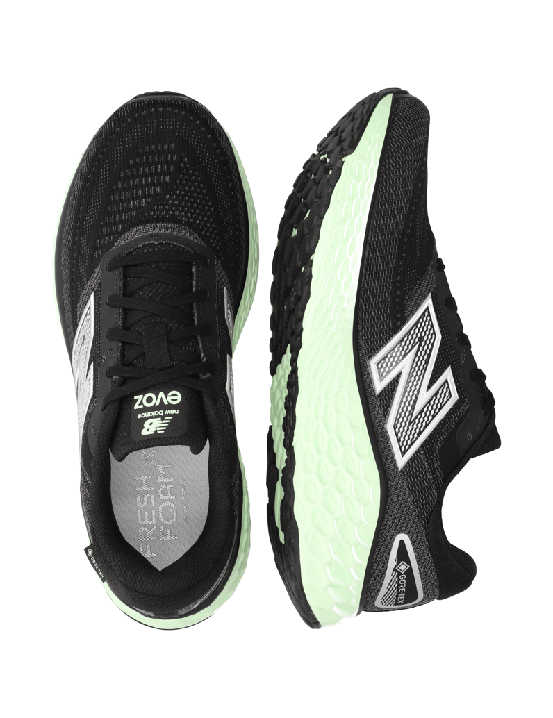 New-Balance-Fresh-Foam-X-Evoz-v4-schwarz