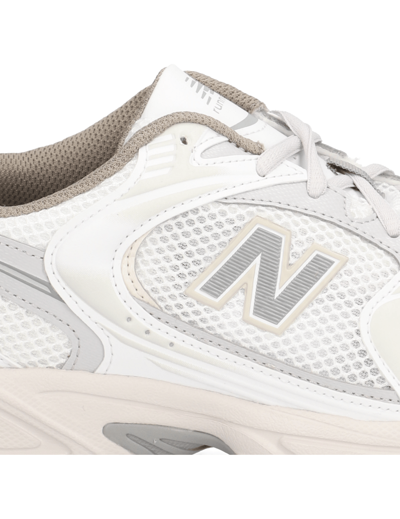 New-Balance-U530-šedá