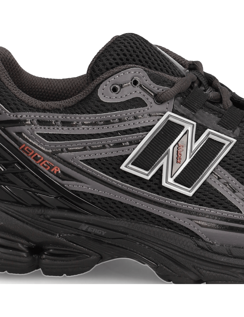 New-Balance-U1906-bela