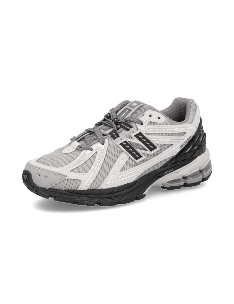 New-Balance-M1906-šedá