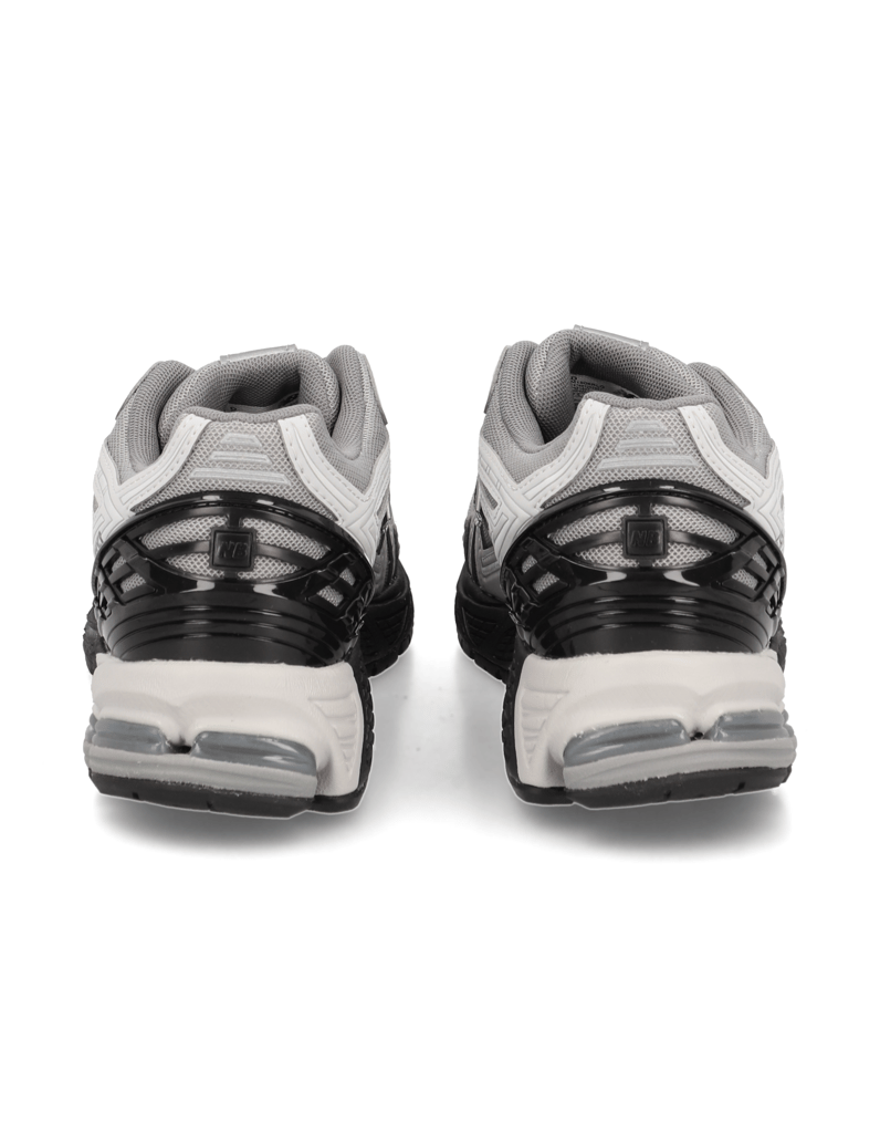 New-Balance-M1906-šedá