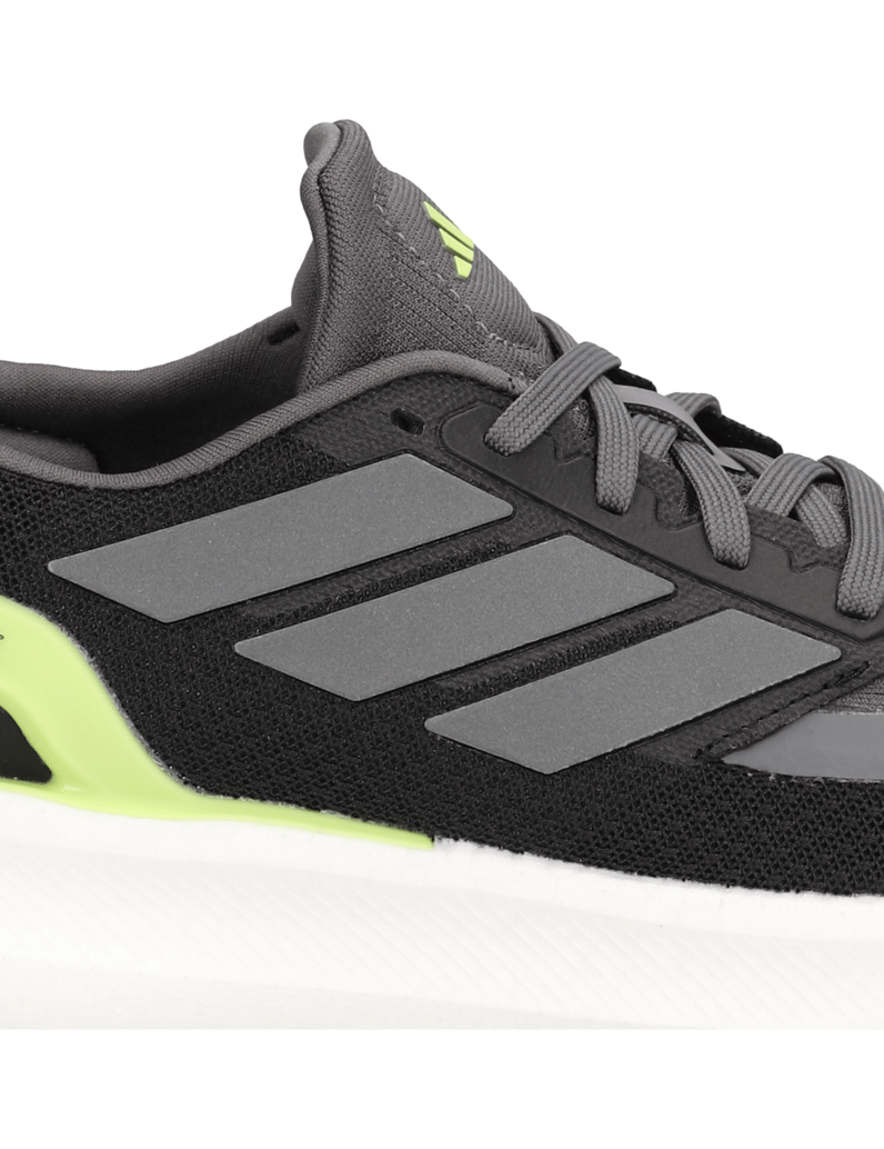 Adidas-tenisky-bílá