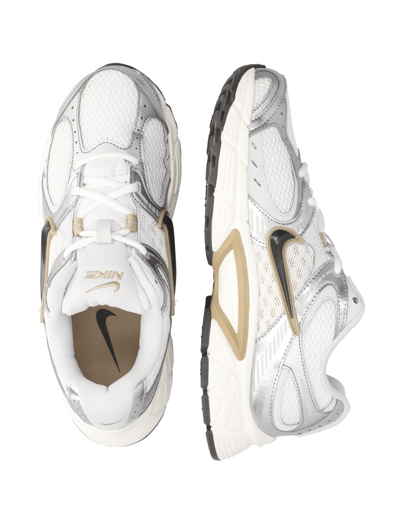 Nike-NIKE-V5-RNR-grau