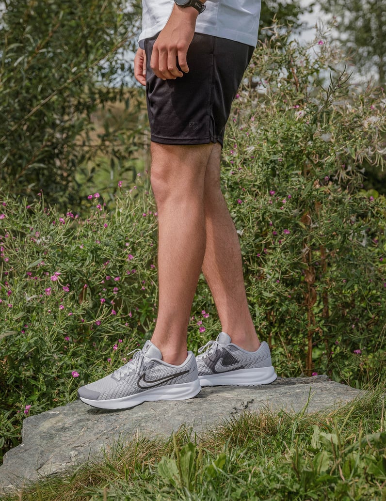 Nike-Nike-Run-Defy-čierna