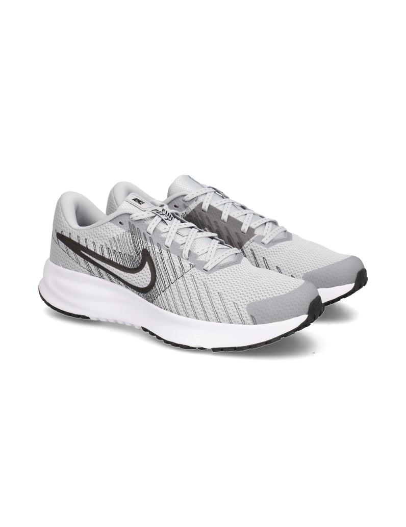 Nike-Nike-Run-Defy-čierna