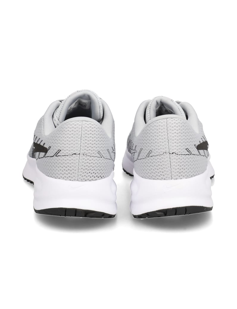 Nike-Nike-Run-Defy-čierna