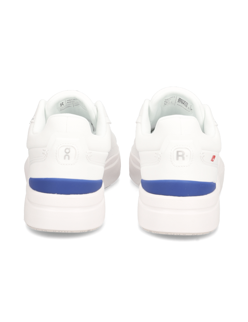 On-THE-ROGER-ADVANTAGE-schwarz