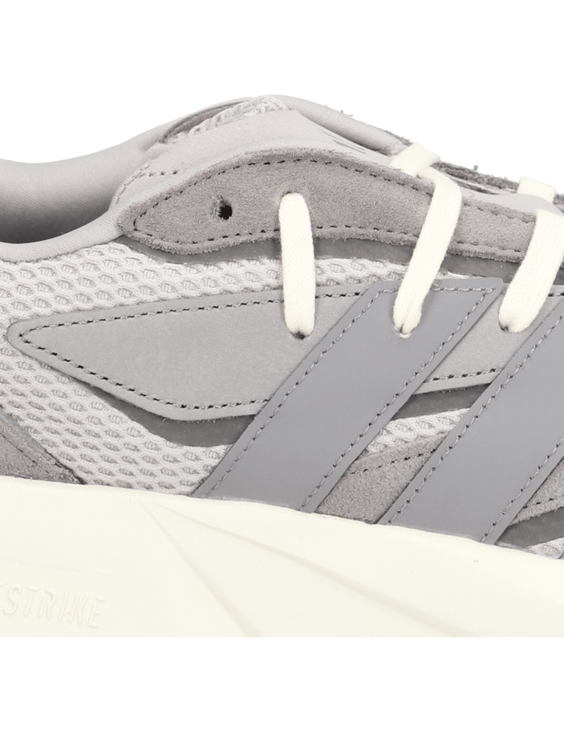 Adidas-LIGHTBLAZE-černá