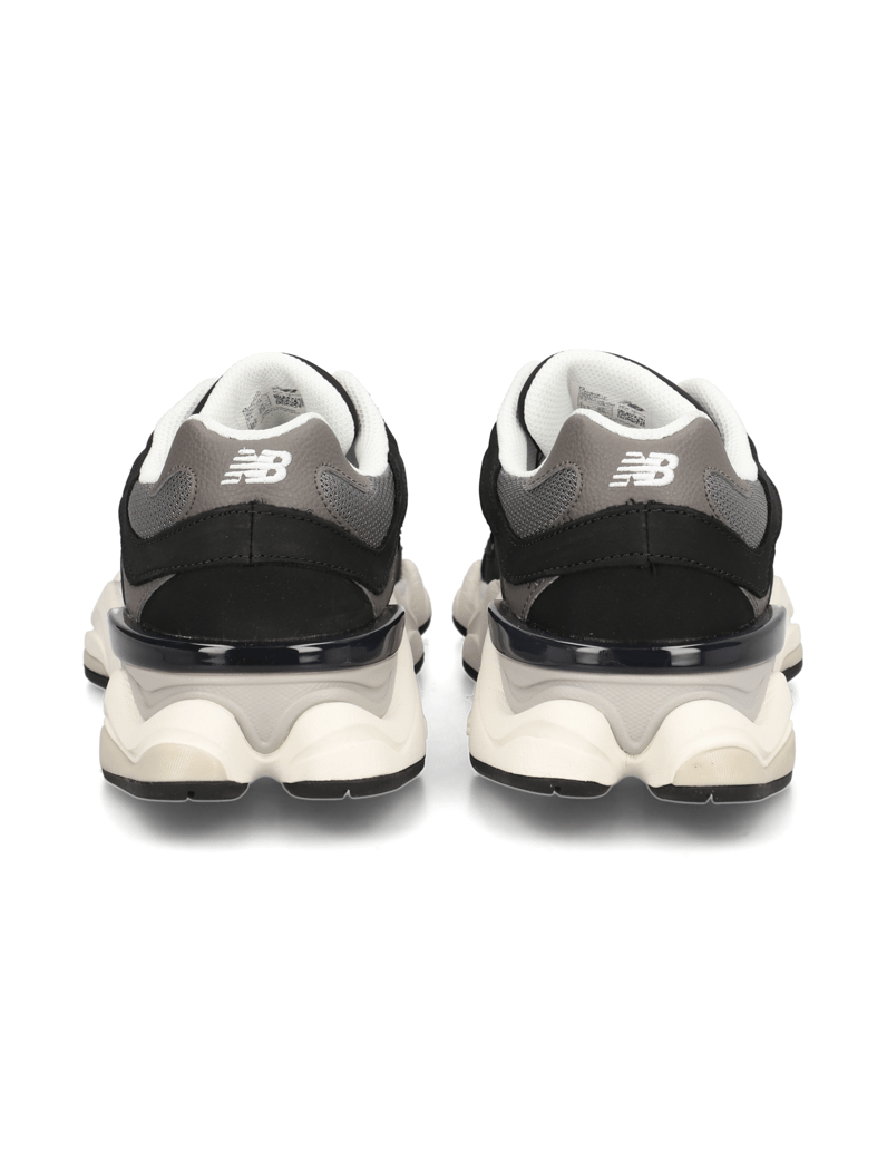 New-Balance-U9060-čierna