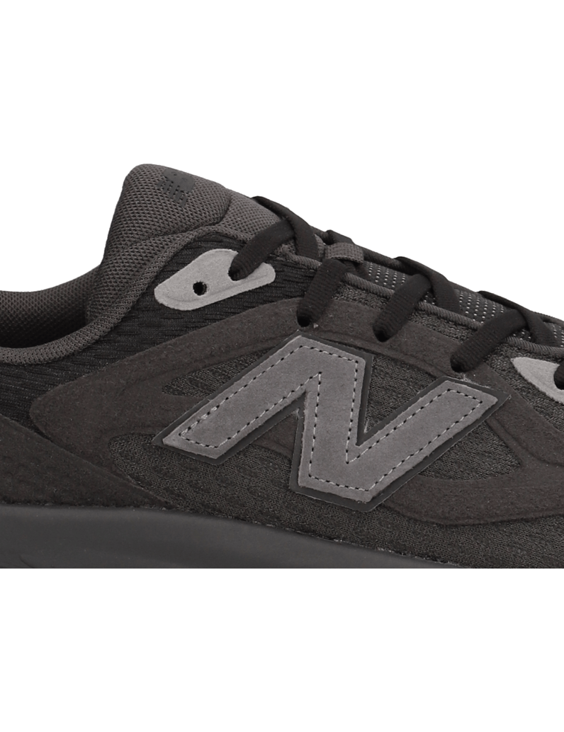 New-Balance-UTRNAB-črna