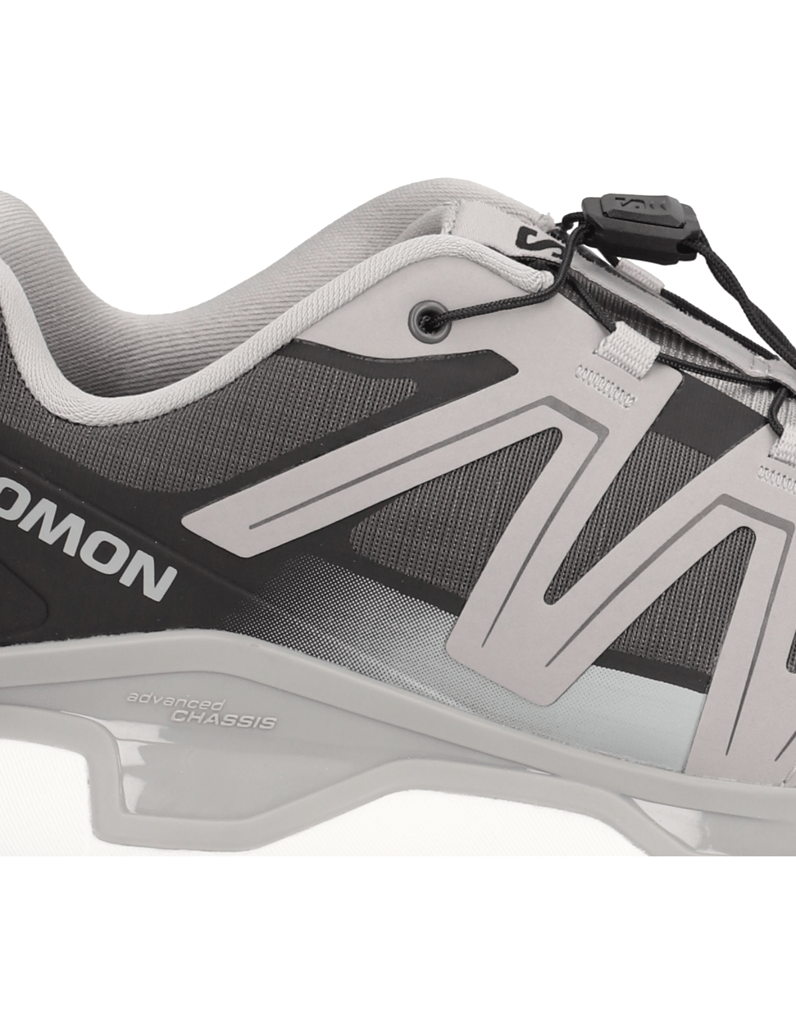 Salomon-XC-ROAM-–-MEN’S-šedá