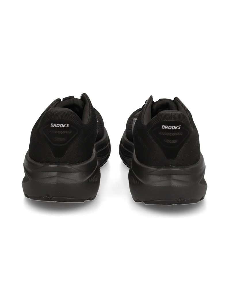 Brooks-GHOST-17-černá