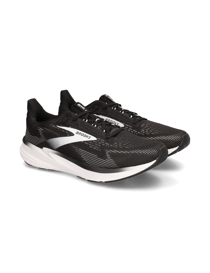 Brooks-REVEL-8-černá