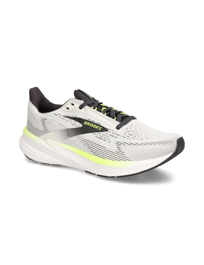 Brooks-REVEL-8-schwarz