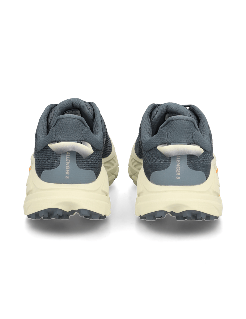 HOKA-Challenger-8-črna