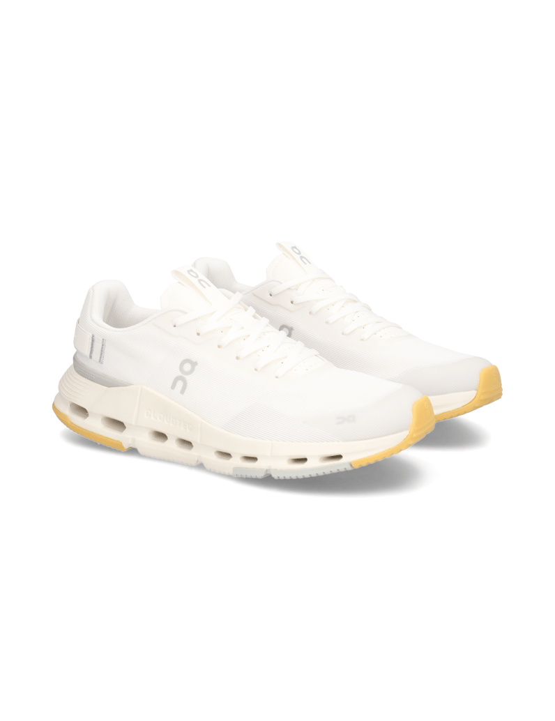 On-Cloudnova-Form-2-čierna