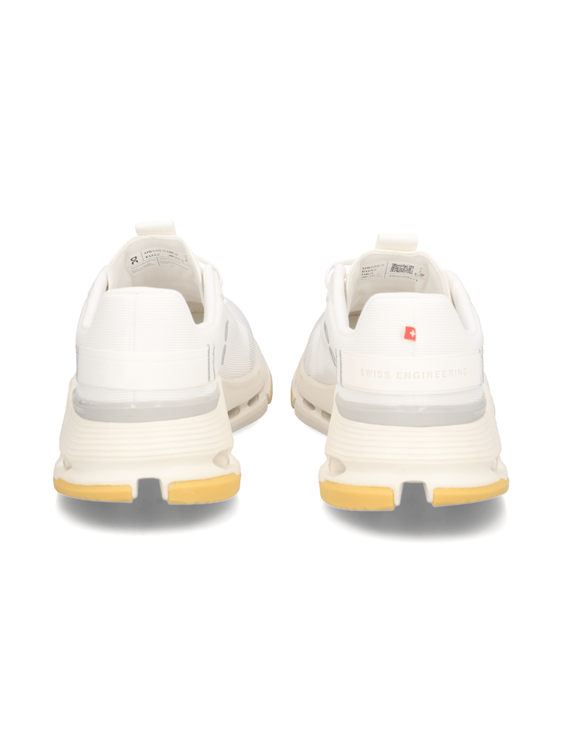 On-Cloudnova-Form-2-čierna