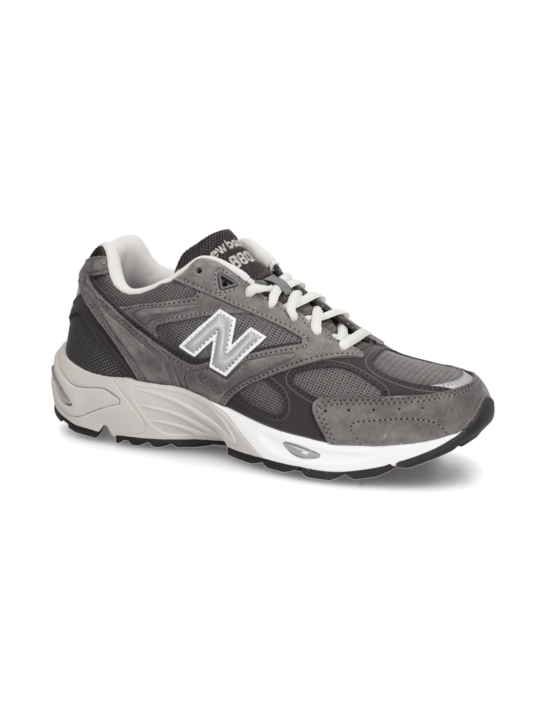 New-Balance-U880-bež