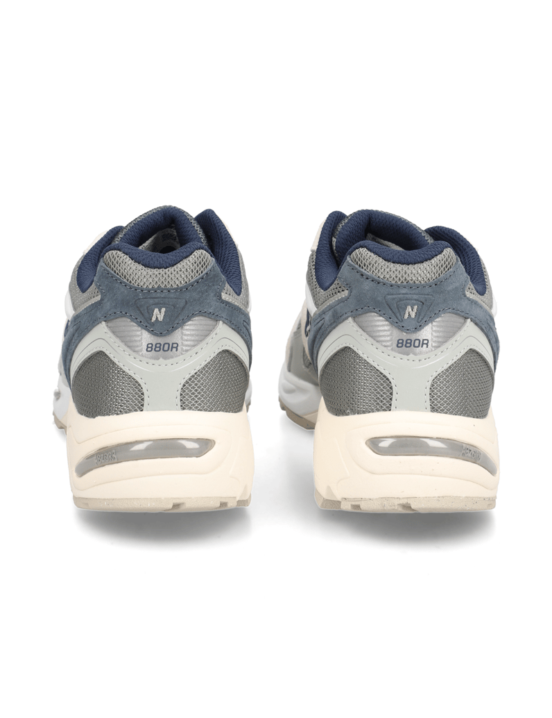 New-Balance-U880-bež