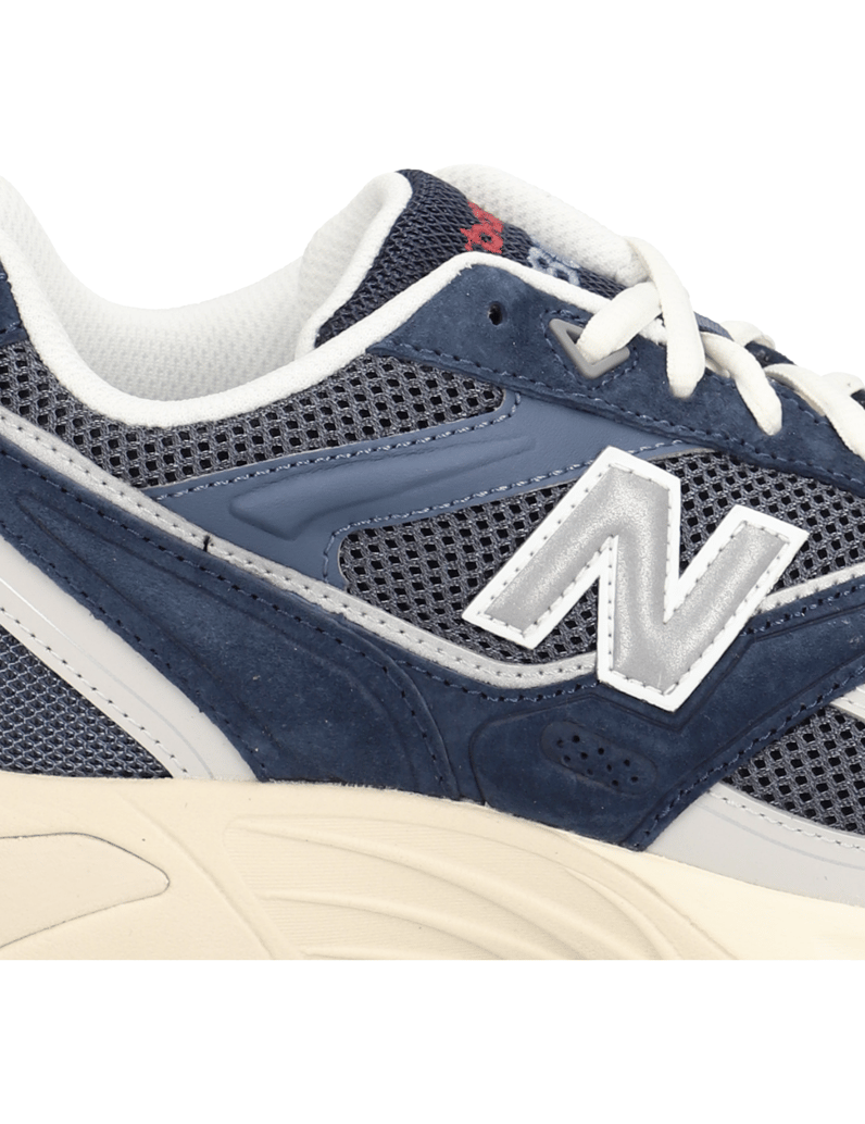 New-Balance-U880-bež