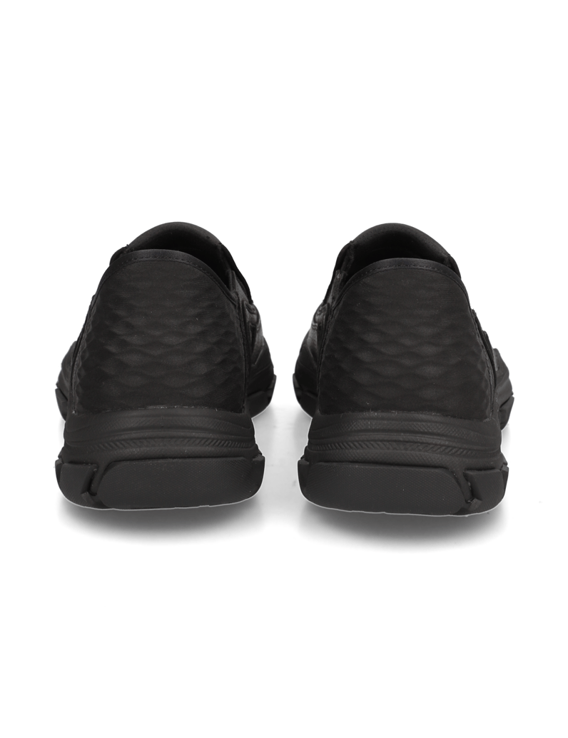 Skechers-nazouvací-boty-černá