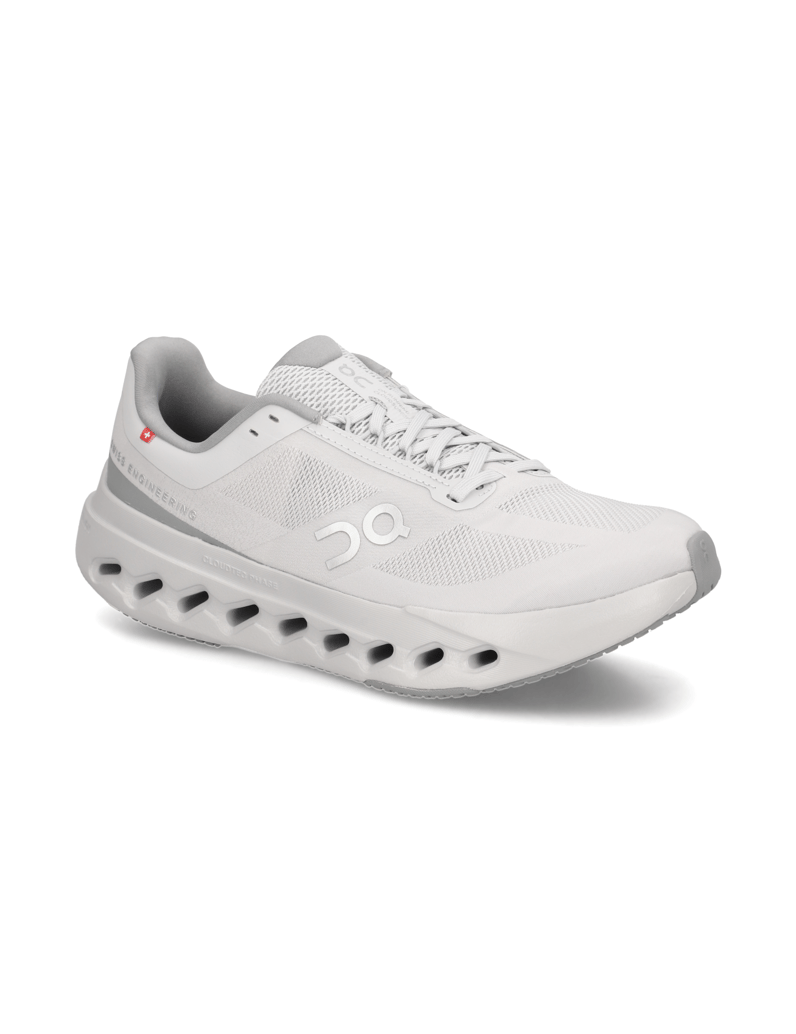 On-Cloudsurfer-Next-čierna